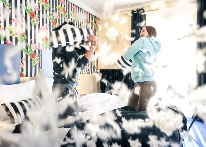 Hotel Hit The Sky 4*