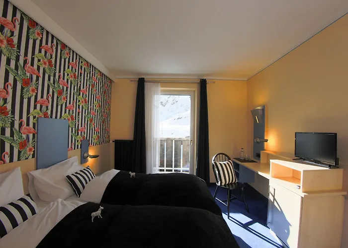 Hotel Hit The Sky 4*