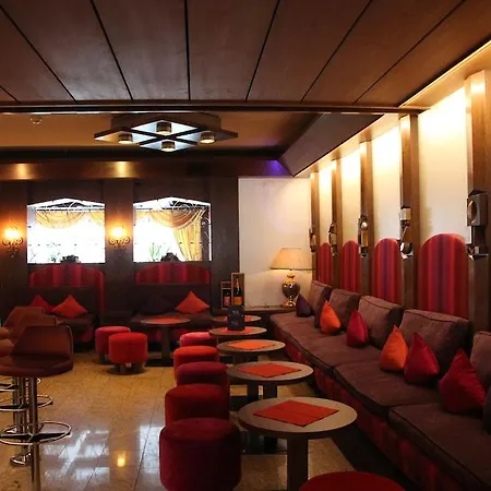 Hit The Sky Hotel